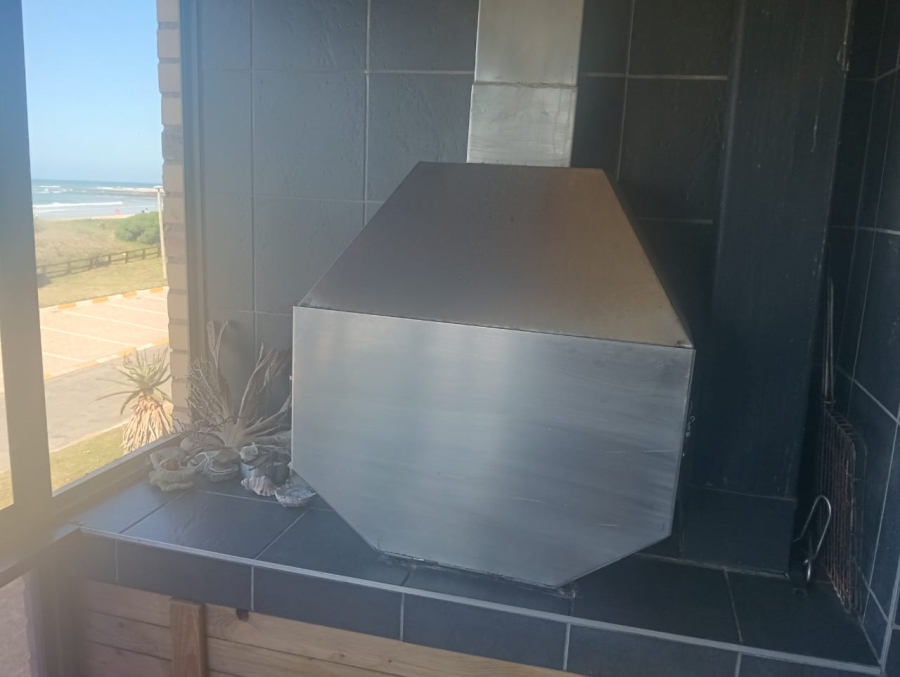 2 Bedroom Property for Sale in Jeffreys Bay Central Eastern Cape